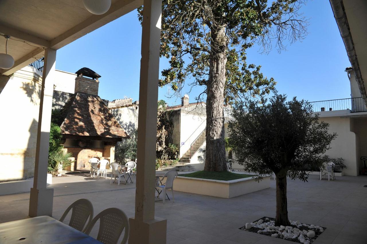 Grand Hôtel Sainte-Foy-la-Grande Buitenkant foto